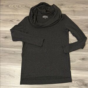 Michael Stars Sweater Women’s XS Dark Gray Cowl Neck Long Side Slit Loungewear